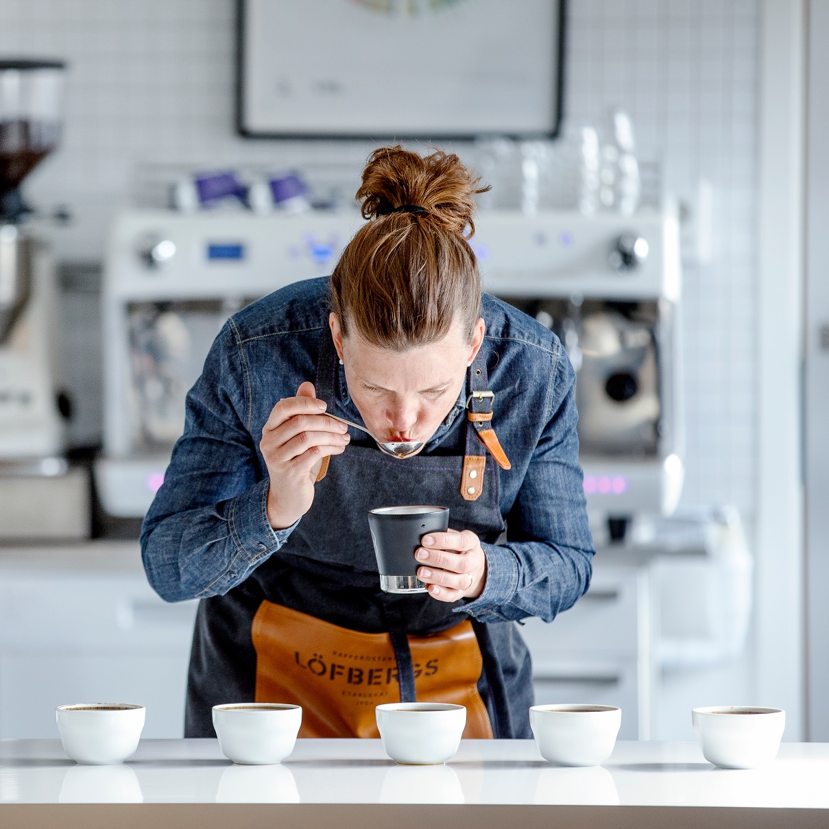 Cupping coffee